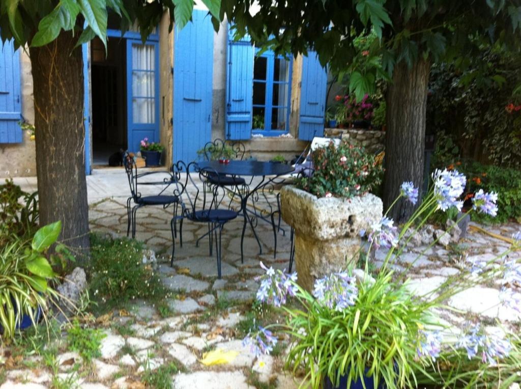 Bed and Breakfast Aux Pots Bleus Nissan-lez-Enserune Zewnętrze zdjęcie
