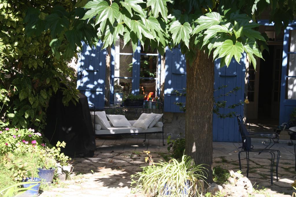 Bed and Breakfast Aux Pots Bleus Nissan-lez-Enserune Zewnętrze zdjęcie